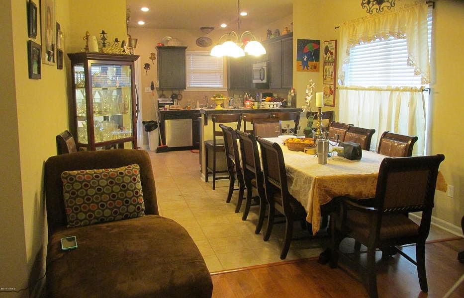 2nd image of 406 Magnolia Knee Dr