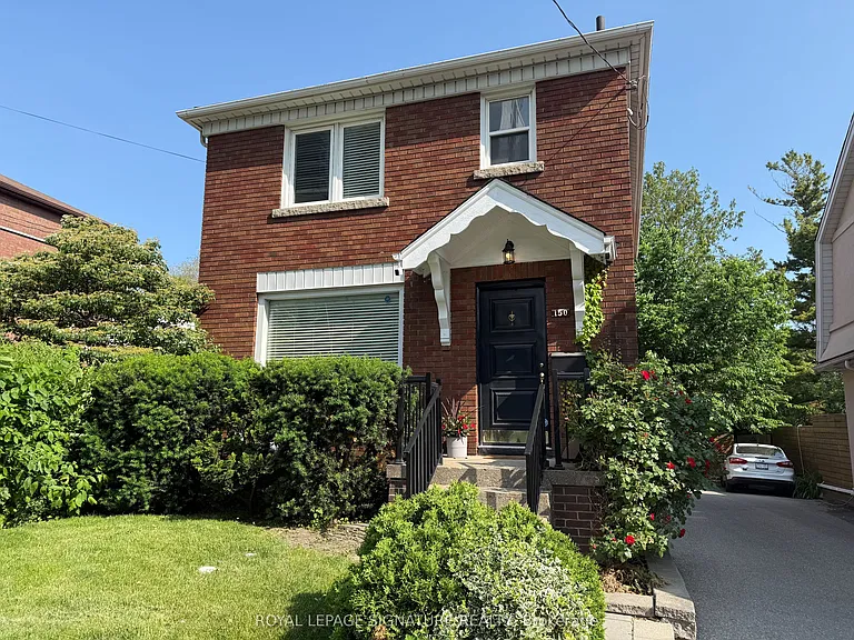 150 Davisville Ave #LOWER — Photo 1