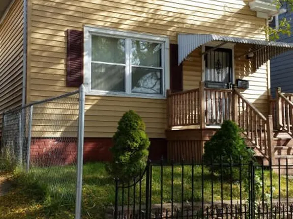 1930 N 39th St, Milwaukee, WI 53208