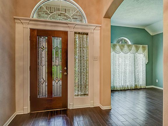 4th image of 2357 Golden Shores Ln