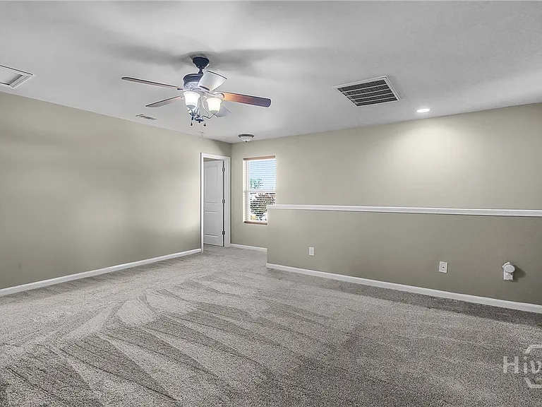 153 Hamilton Grv — Photo 23