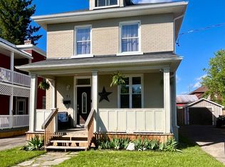 71 Argyle St N, Renfrew, ON K7V1S7