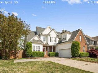 1 Paddock Run Ln, Simpsonville, SC 29681
