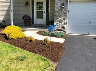 43 Colin Ct, Reading, PA 19606