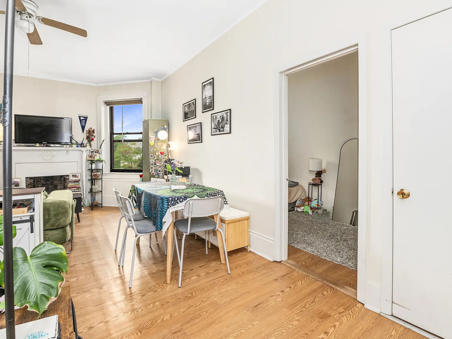1 bed, 450 sqft, $2,250 — Photo 3