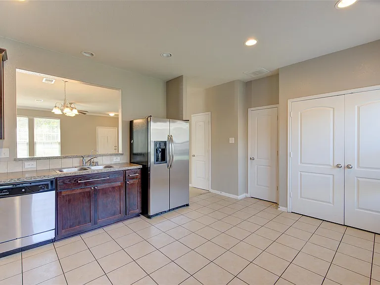 16726 Mammoth Springs Dr — Photo 39