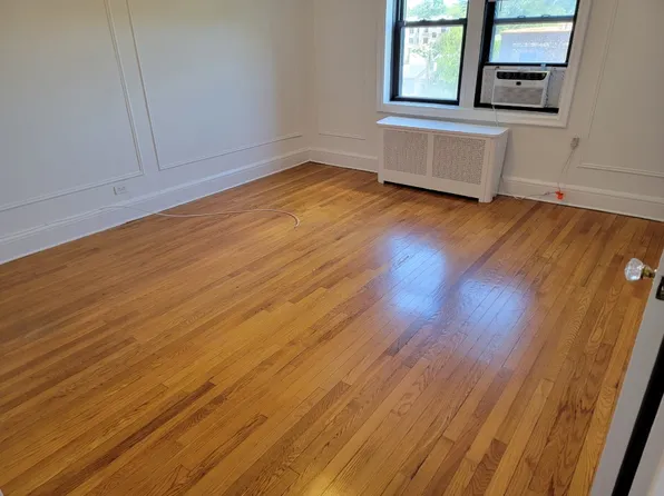 (undisclosed Address), Larchmont, NY 10538