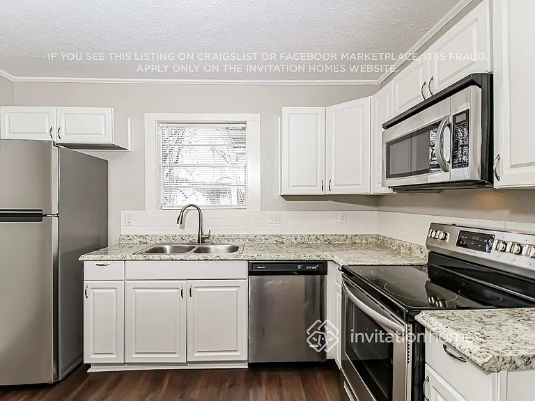 401 Marshall St — Photo 5