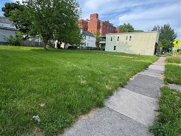 2nd image of 518 Ferry Ave Lot 10