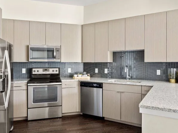 The Roosevelt Arlington Commons