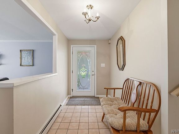 3rd image of 609 Morgan Dr