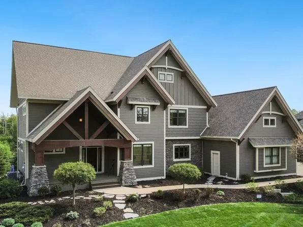 11647 58th St N, Lake Elmo, MN 55042