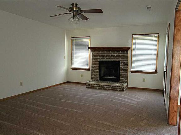 5th image of 1244 Bartlett Oaks Ct