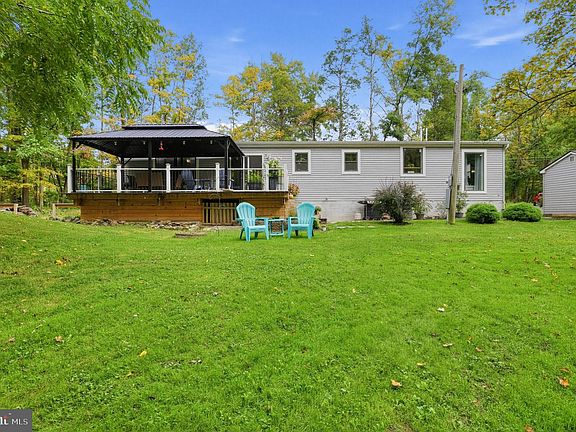 3rd image of 3213 Miller Rd
