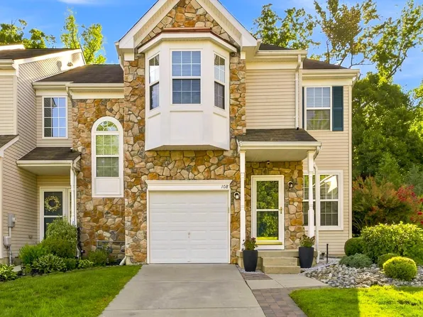 108 Braddock Ln, Deptford, NJ 08096