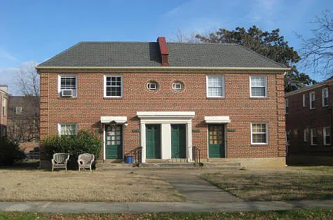2 bed, 800 sqft, $1,495 — Photo 1