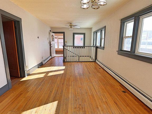 5th image of 301 Edgemont Boulevard