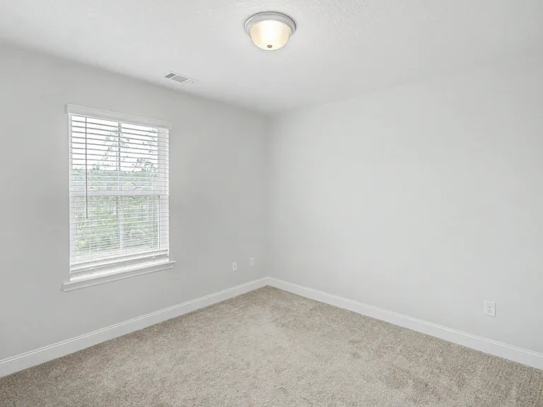 173 McClelland Loop NE — Photo 24