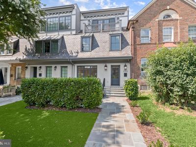 3721 Reservoir Rd NW, Washington, DC, 20007