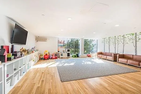 Rented by Triumph Property Group | media 14