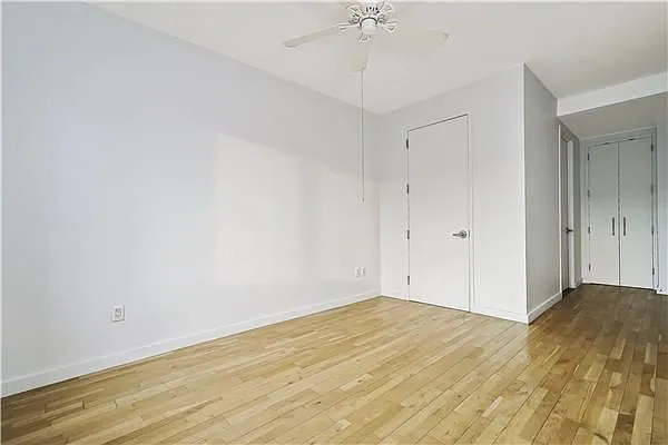 Sold by Avenue Sotheby's International Realty | media 22