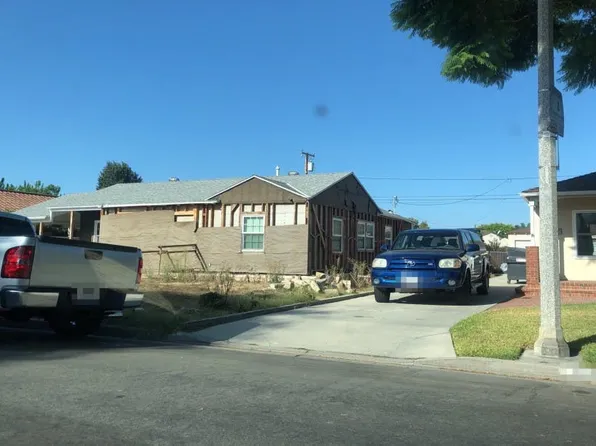 4833 Blackthorne Ave, Long Beach, CA 90808