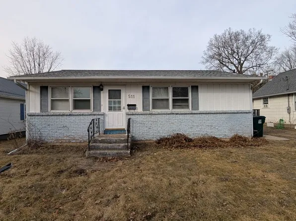 511 E 8th St, Rock Falls, IL 61071