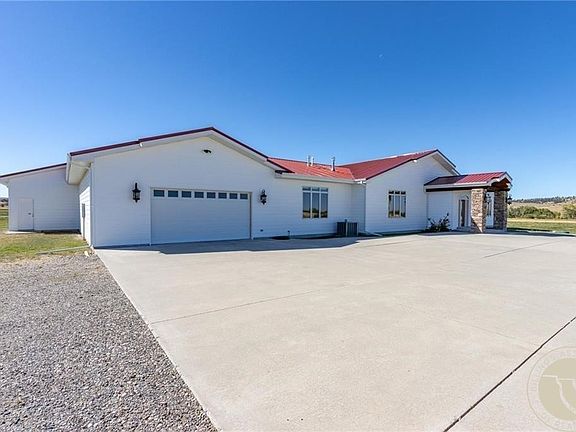 2nd image of 325 Three Wolf Rd
