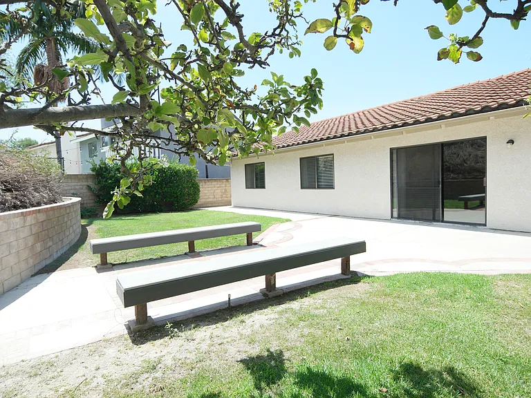 3630 Raincloud Ct — Photo 35