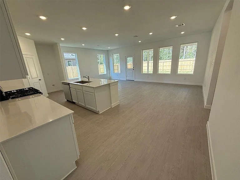 3032 Waterwood Pass Dr — Photo 4