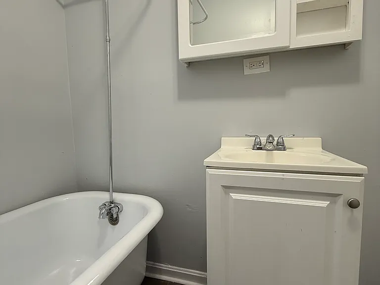 5910 Pear Ave #UP — Photo 5