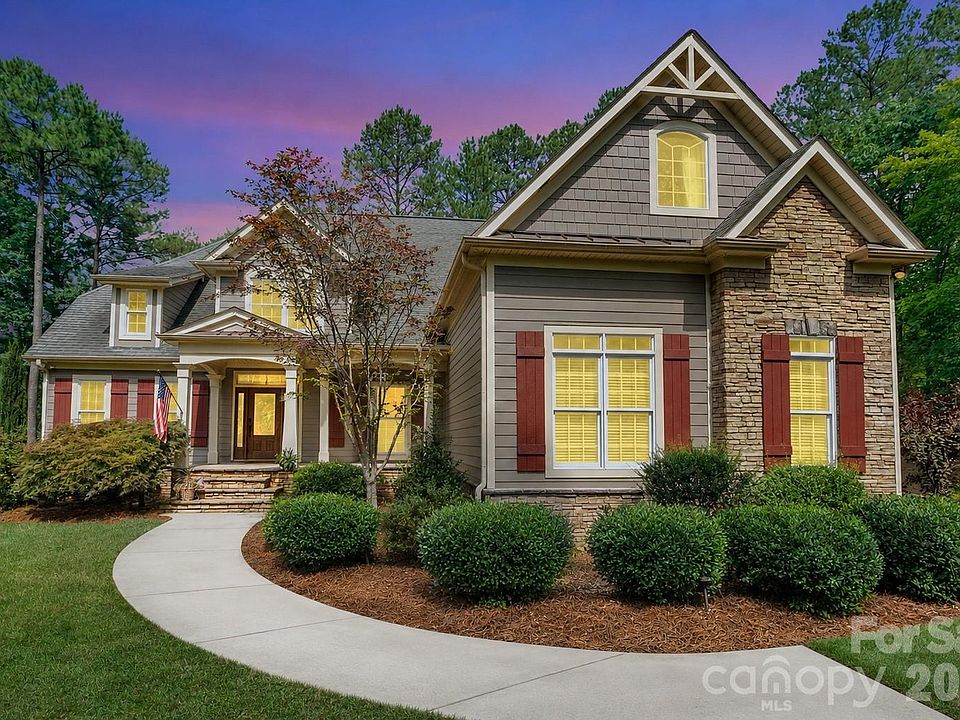 1st image of 4552 Sawgrass Ct