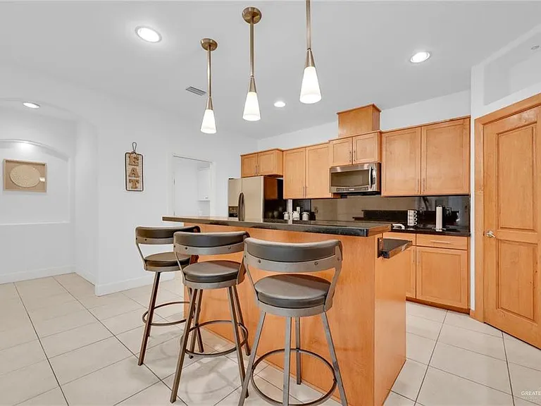 612 E Thornhill Ave — Photo 12