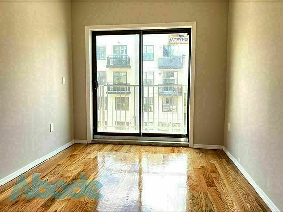 3rd image of 110 Linden Blvd #3