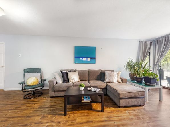 15153 98th Ave #236, Surrey, BC V3R 9M8