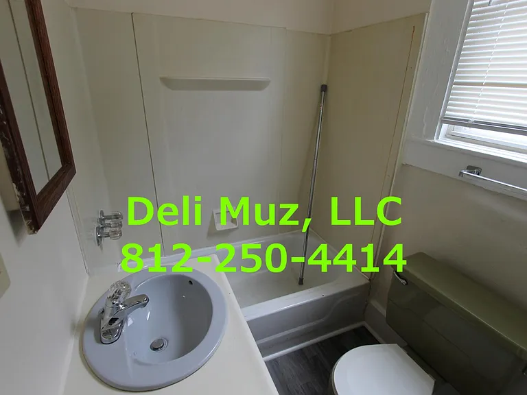 204 Read St #A — Photo 10