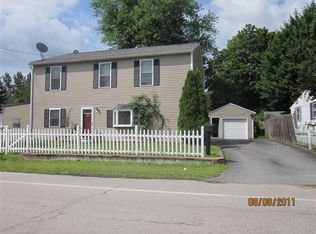7 12th St, Nashua, NH 03060