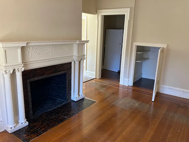 82 Merrimon Ave #2 — Photo 3