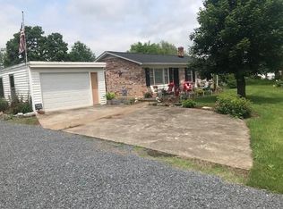 9399 Phillips Store Rd, Broadway, VA 22815