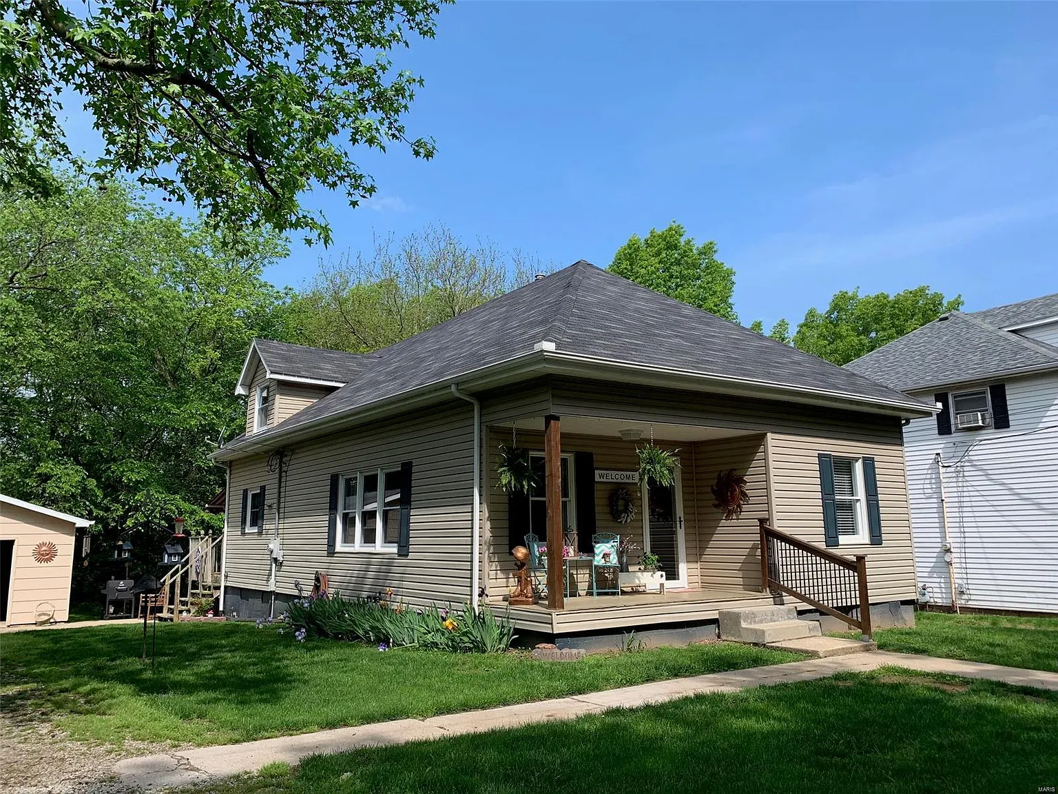 829 Taylor St photo 1