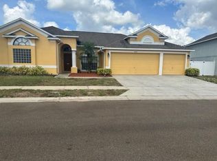 642 Coventry Rd, Davenport, FL 33897