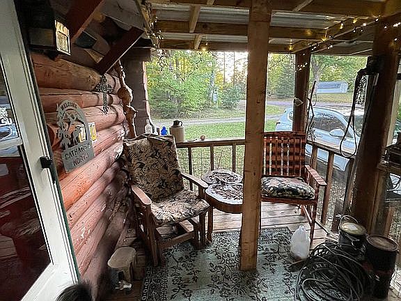 5th image of 32984 Parkside Dr