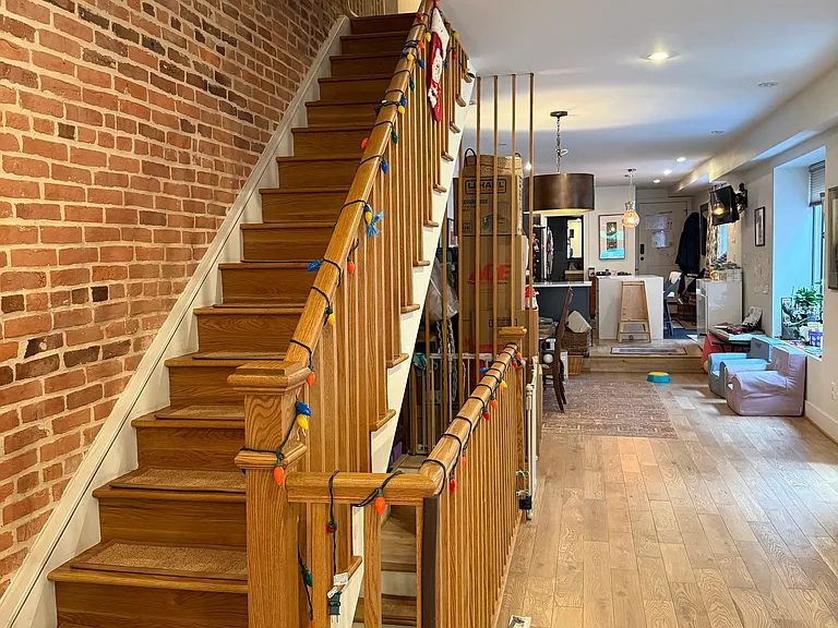3202 Elliott St — Photo 3