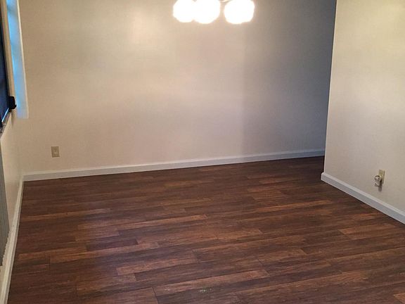 5th image of 125 SE 26th Ave #2