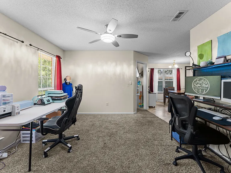 107 Shallowford Cir — Photo 13