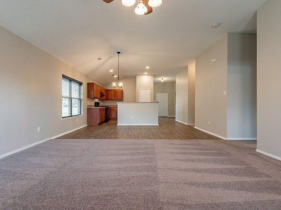 1st image of 1295 Grandview Dr