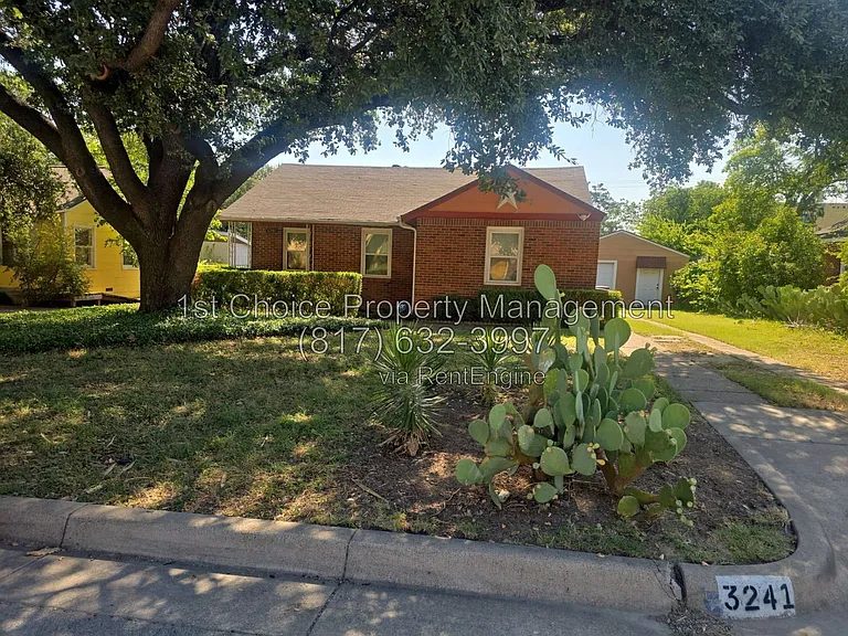 3241 Sandage Ave — Photo 2