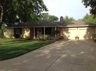 517 Park Rd, Rose Hill, KS 67133