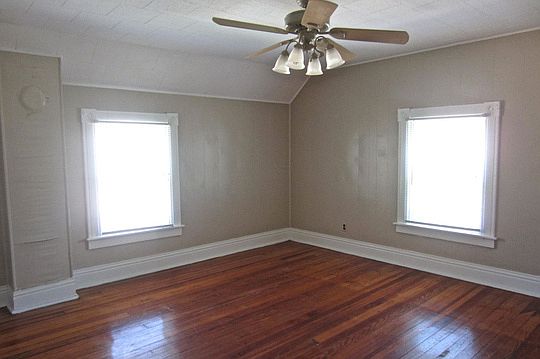 4th image of 1117 W High St