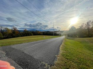 37-34 Robert E Lee Dr, Newport, TN 37821